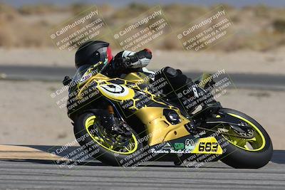 media/Oct-04-2025-CVMA (Sat) [[408bcdd6e4]]/Race 10-Amateur Supersport Middleweight/